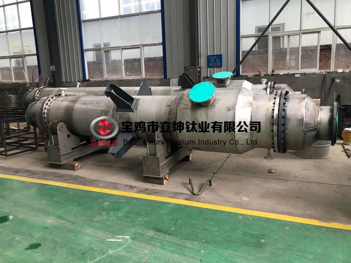 1615821174360651.jpg 钛管换热器