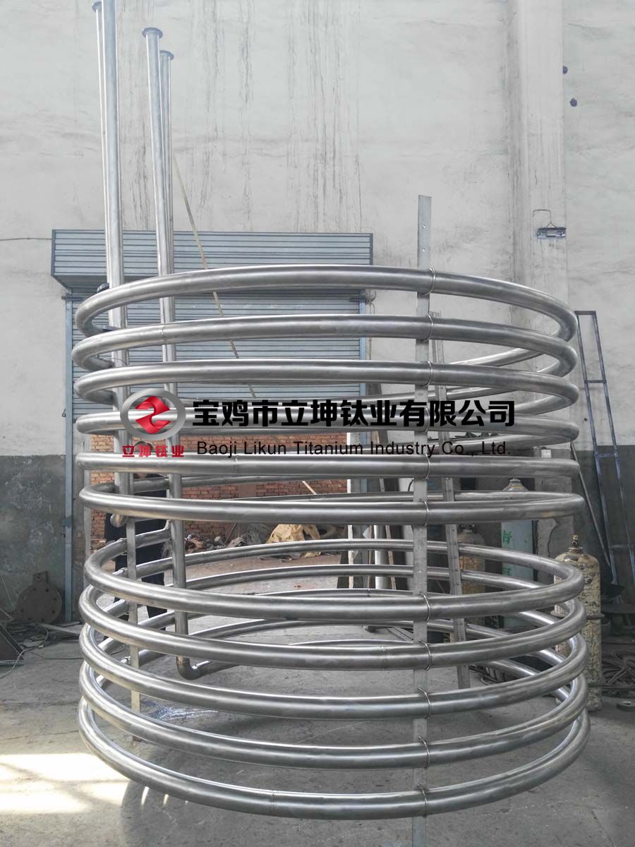 钛盘管