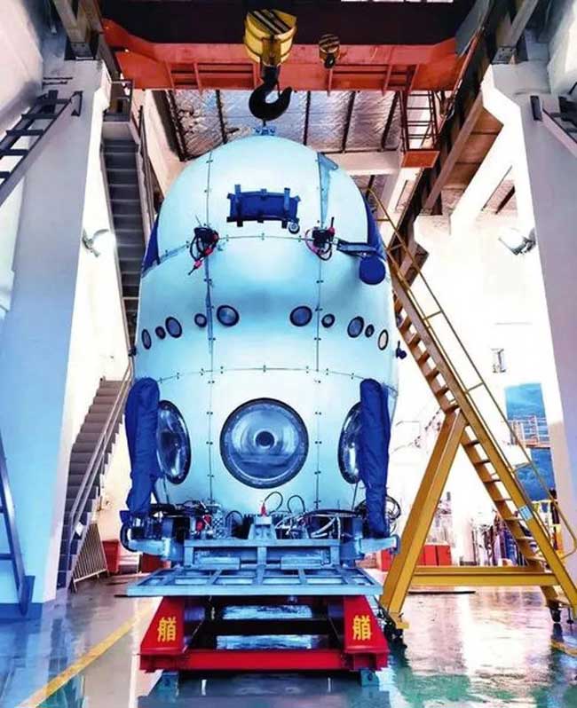 宝钛集团研发制造的“奋斗者”号万米载人潜水器载人球舱图片